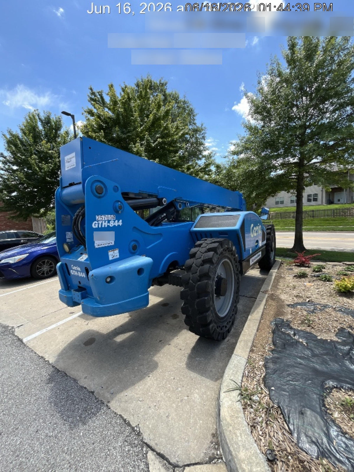 2022 GENIE GTH-844