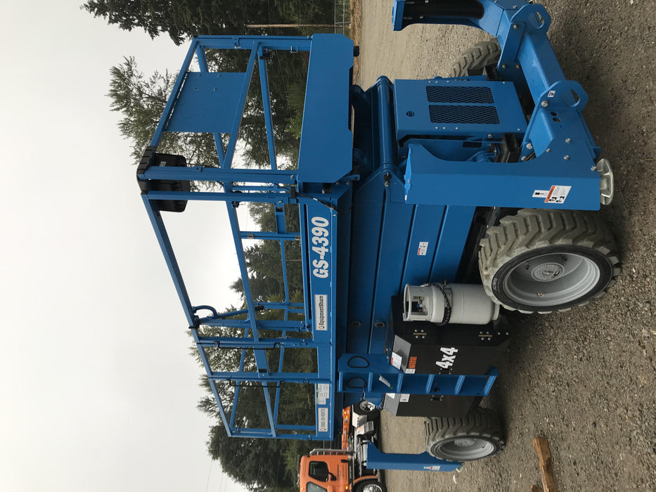 2020 GENIE GS-4390 RT