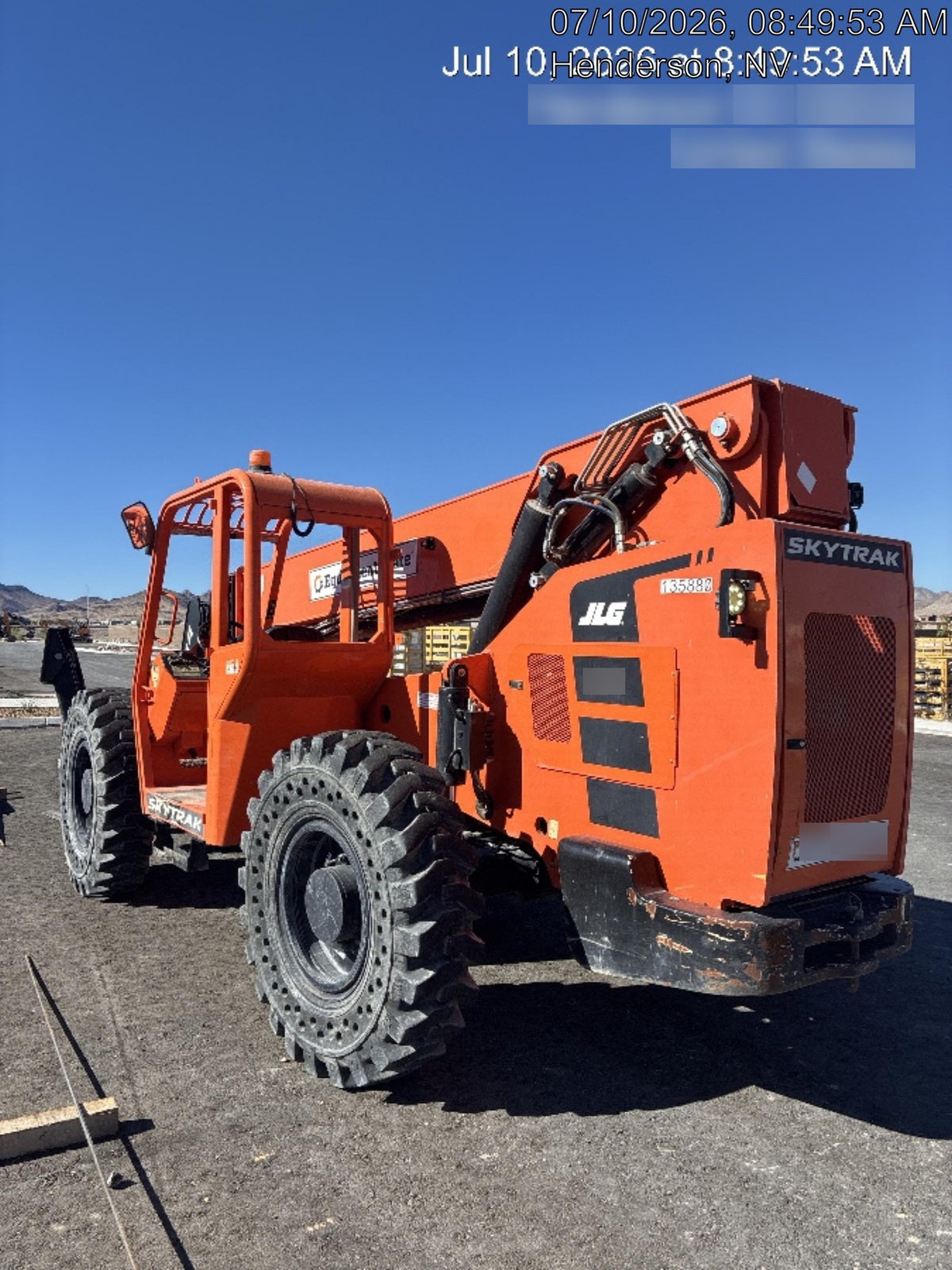2021 SKYTRAK 10054