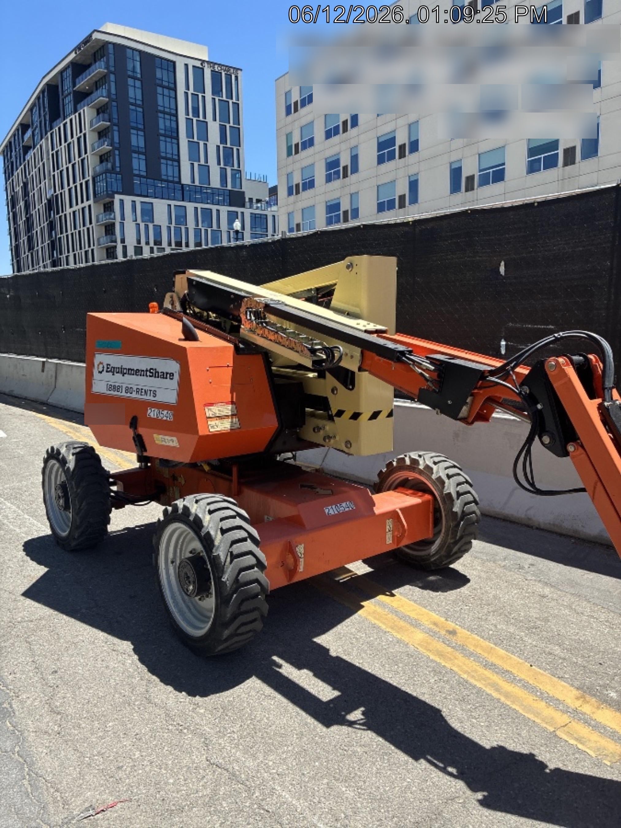2022 JLG 340AJ