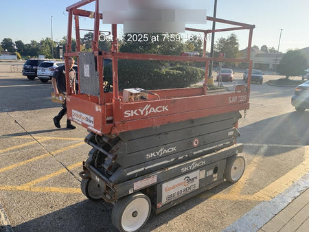 2017 SKYJACK SJIII-3226
