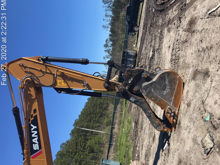 2019 SANY SY265C LC