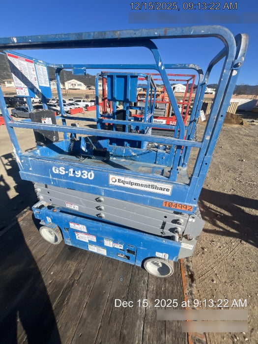 2020 Genie GS-1930 Fixed rails with chain entry gate - Pre A92.20, 800W Inverter