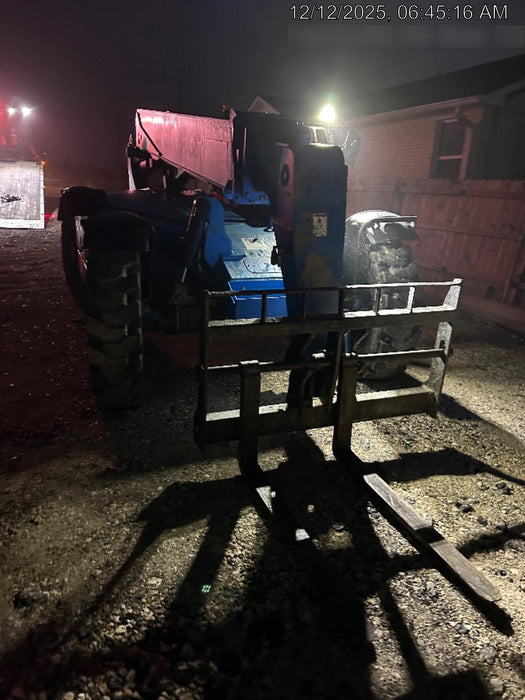 2018 Genie GTH-636 Genie GTH-636 w/Open ROPS, Solid Tires, Work Light/Beacon, 48" Carriage and Forks