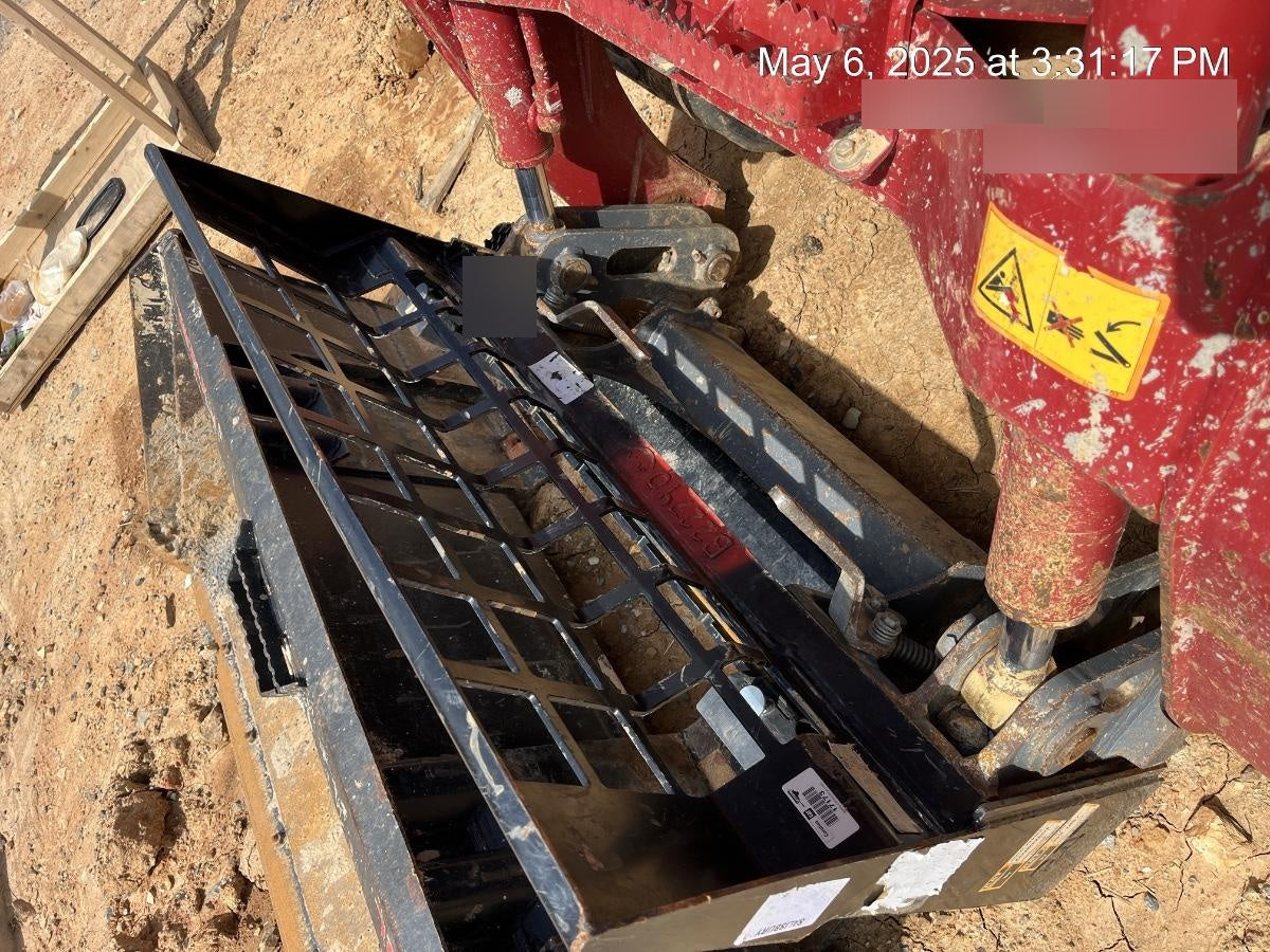 2022 PALADIN 48" Pallet Forks - Paladin