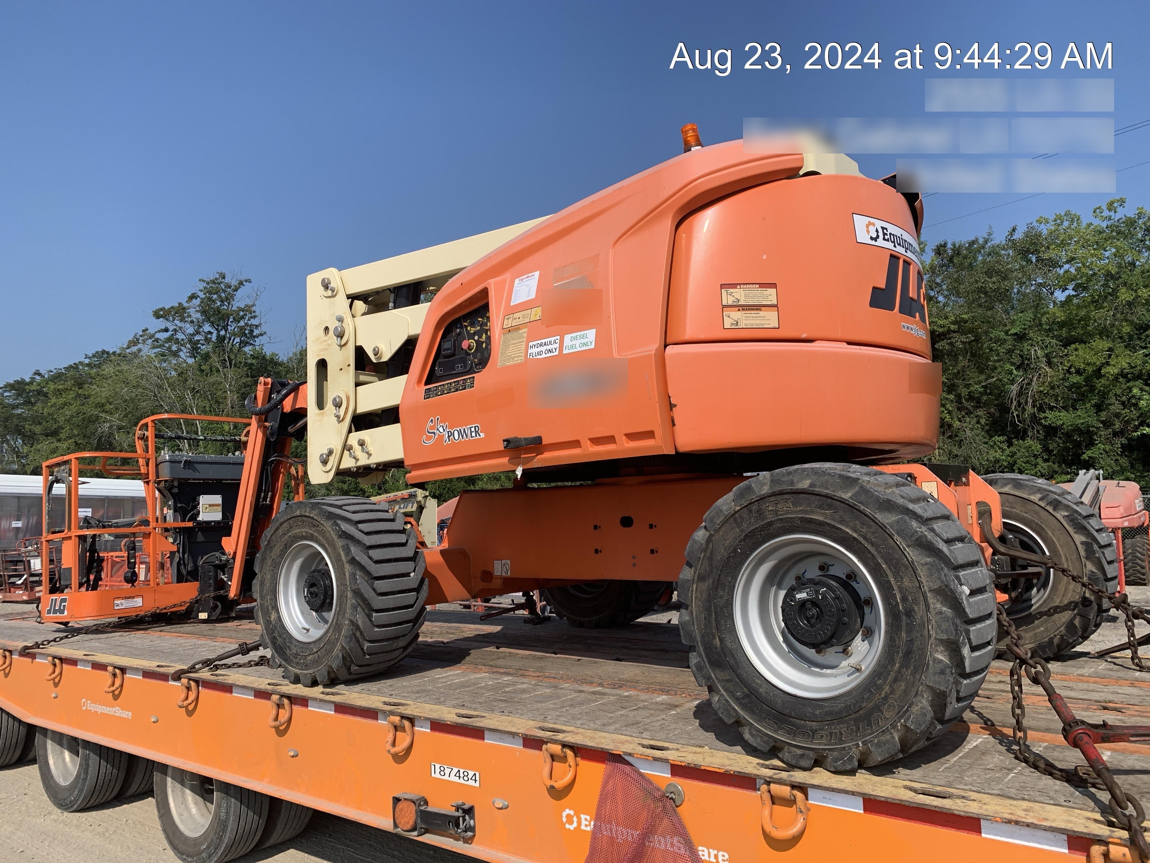 2020 JLG 450AJ