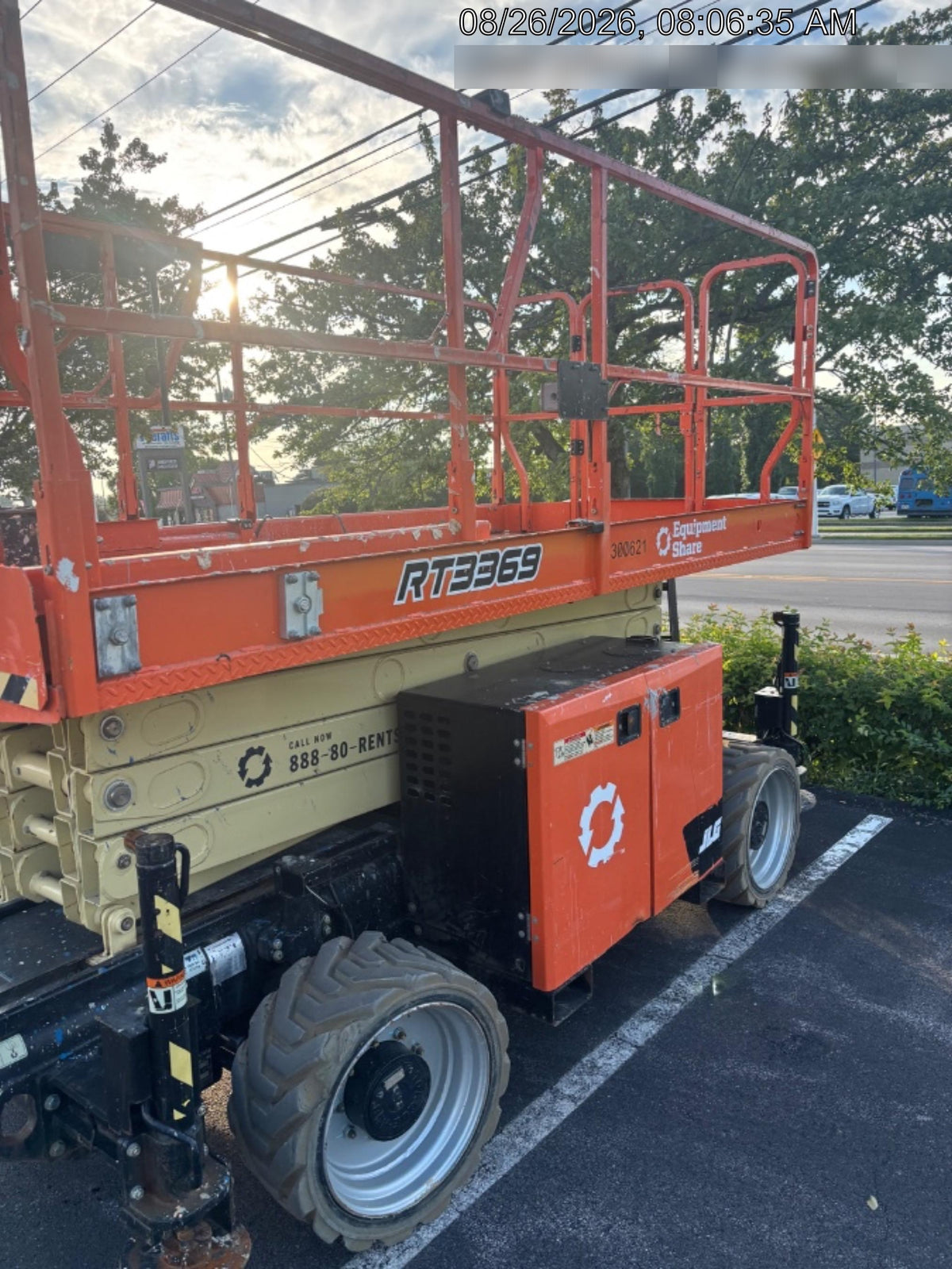 2023 JLG RT3369