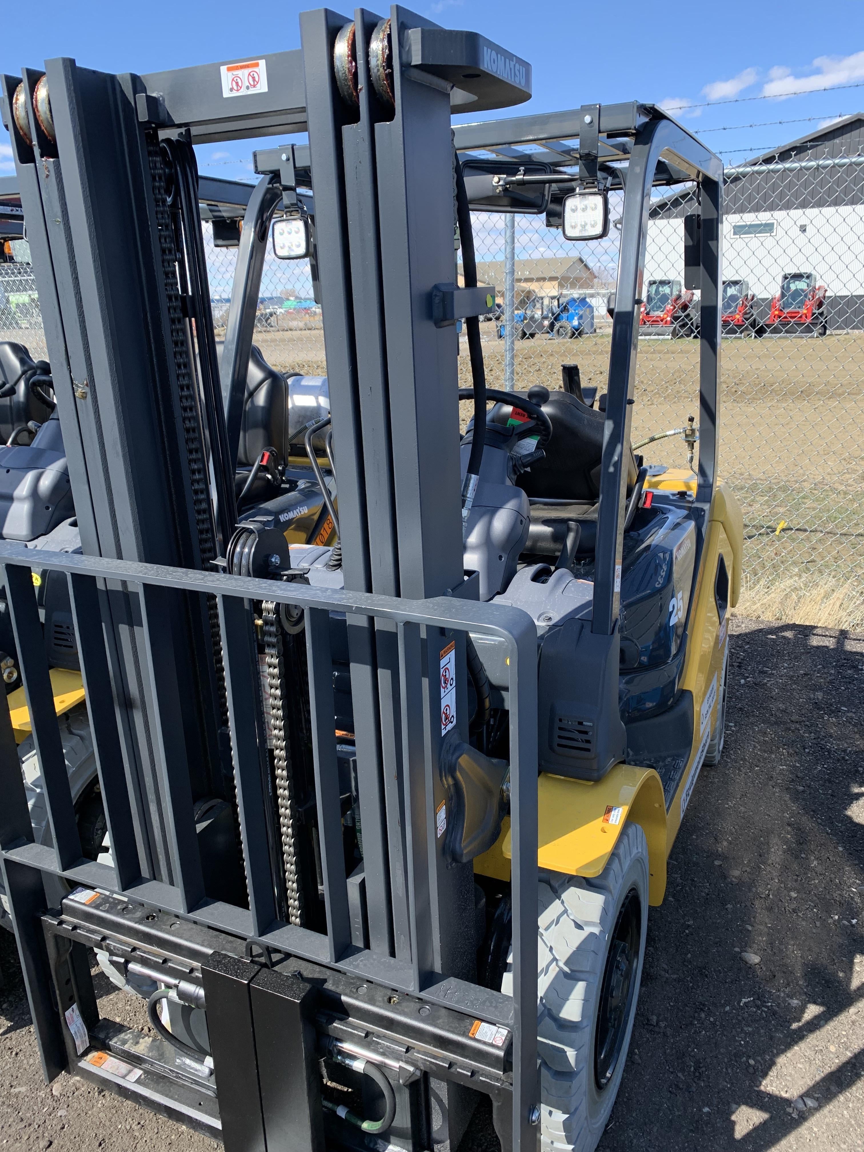 2022 KOMATSU FG25T-16
