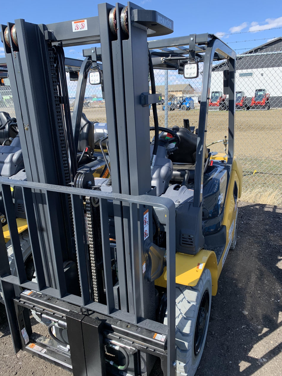 2022 KOMATSU FG25T-16