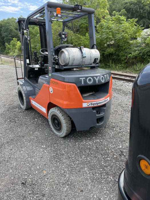 2022 TOYOTA 50-8FGU25