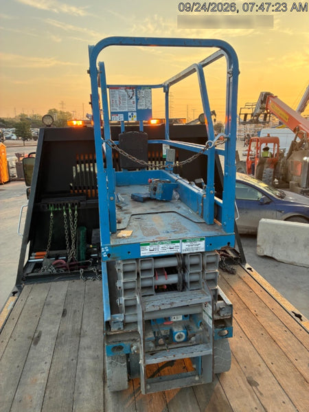 2019 Genie GS-1930 Fixed rails with chain Entry