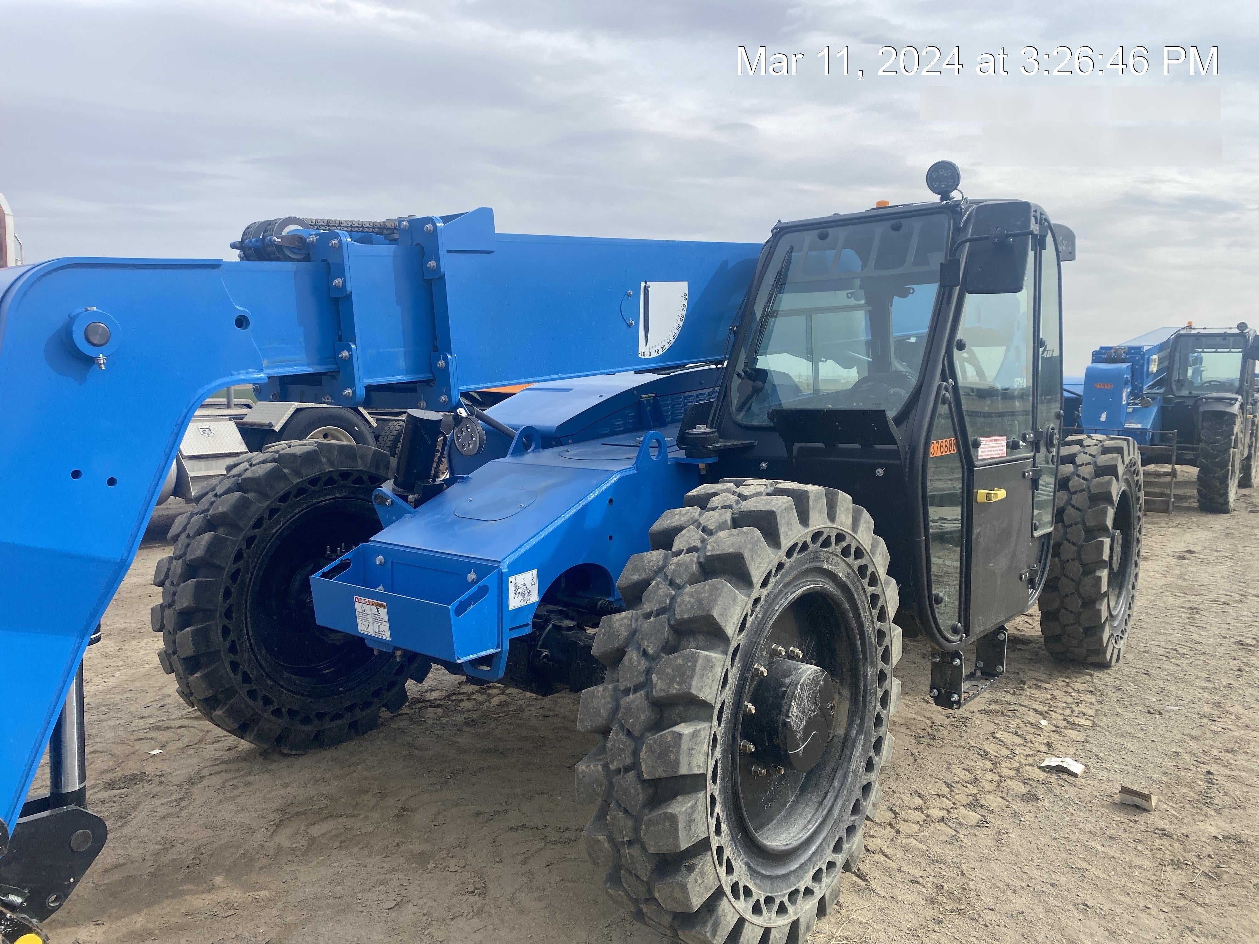 2023 GENIE GTH-844