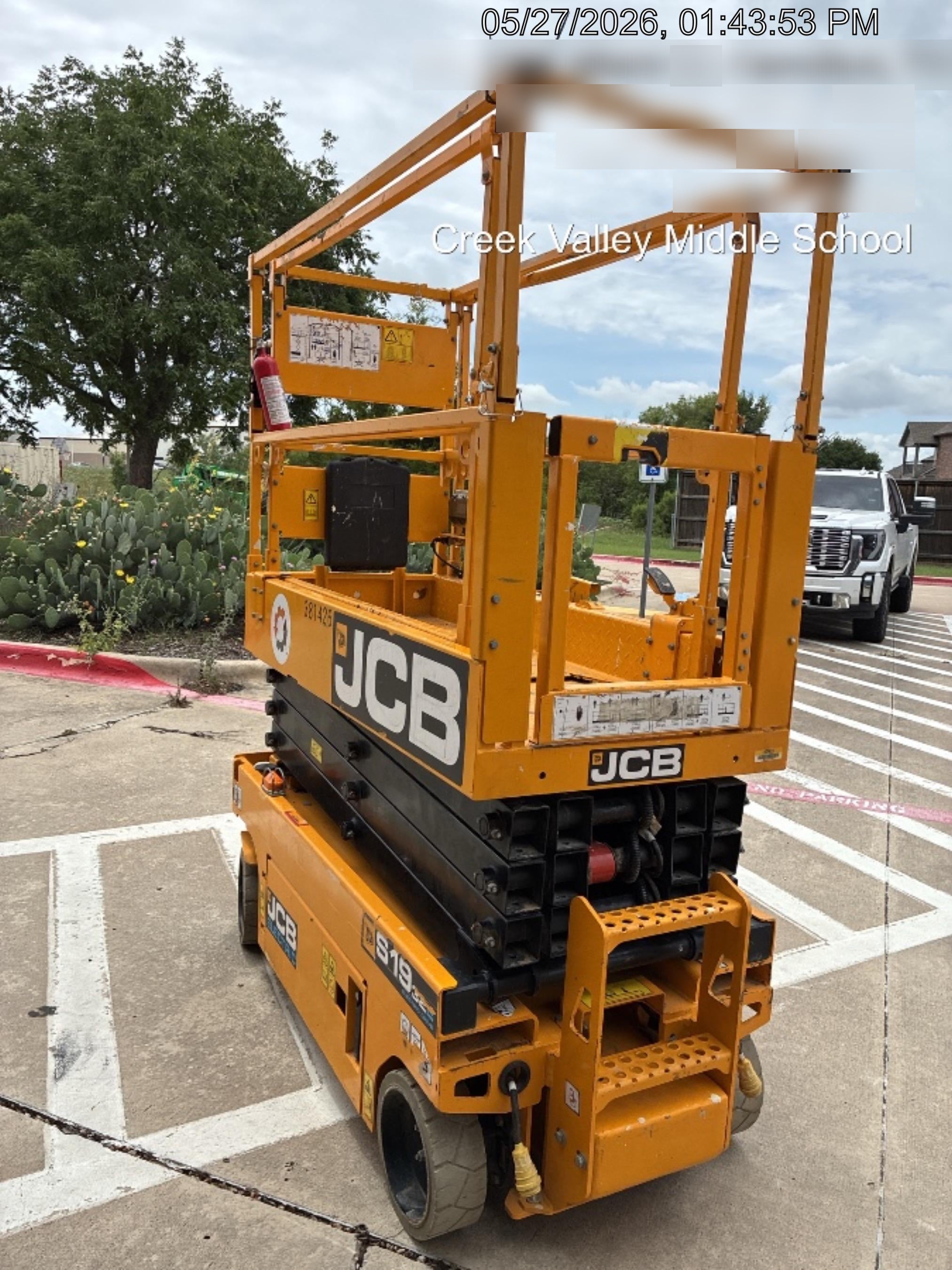 2024 JCB S1932E