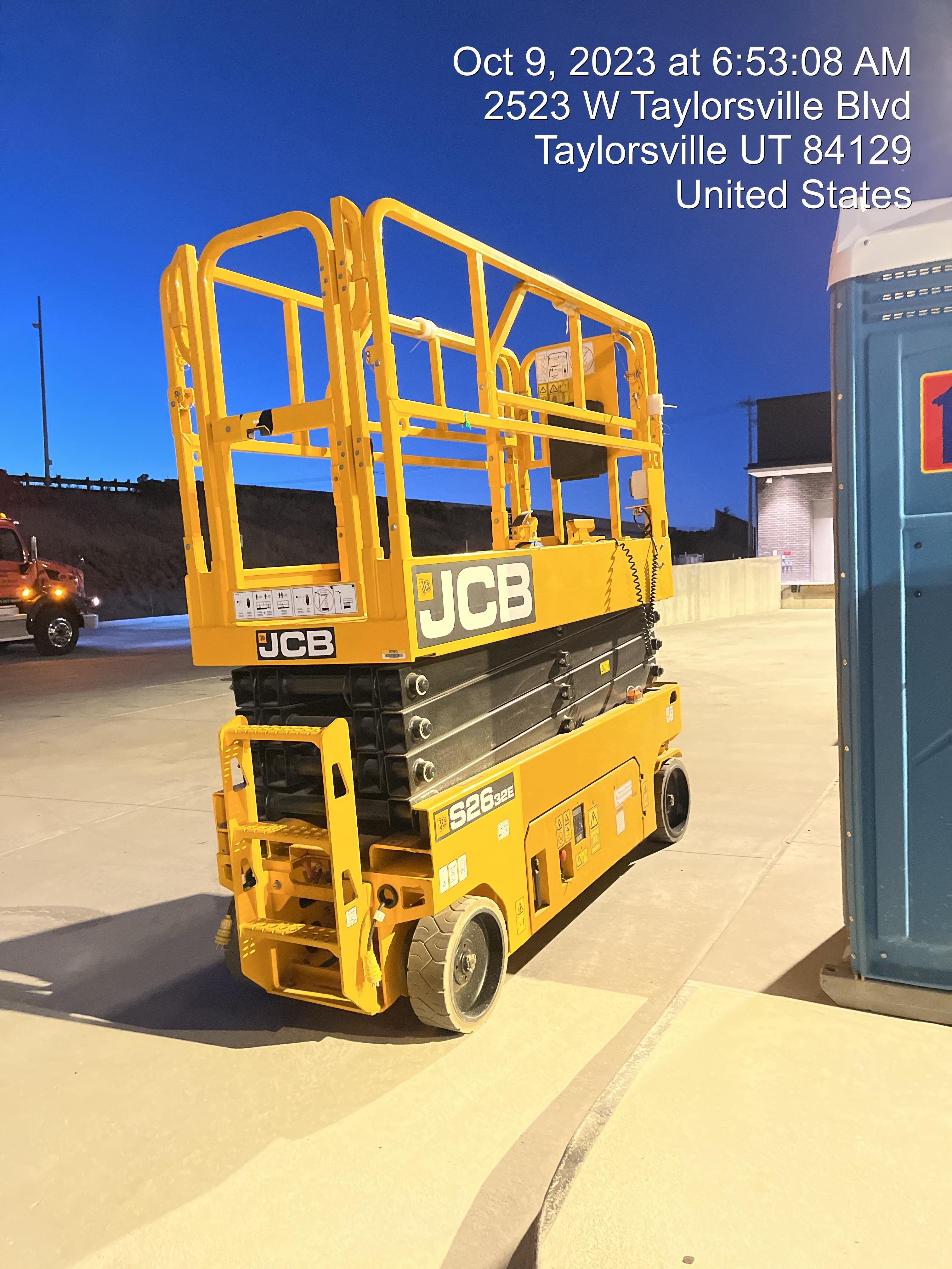 2023 JCB S2632E