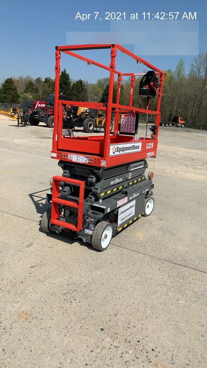 2021 SKYJACK SJ3219