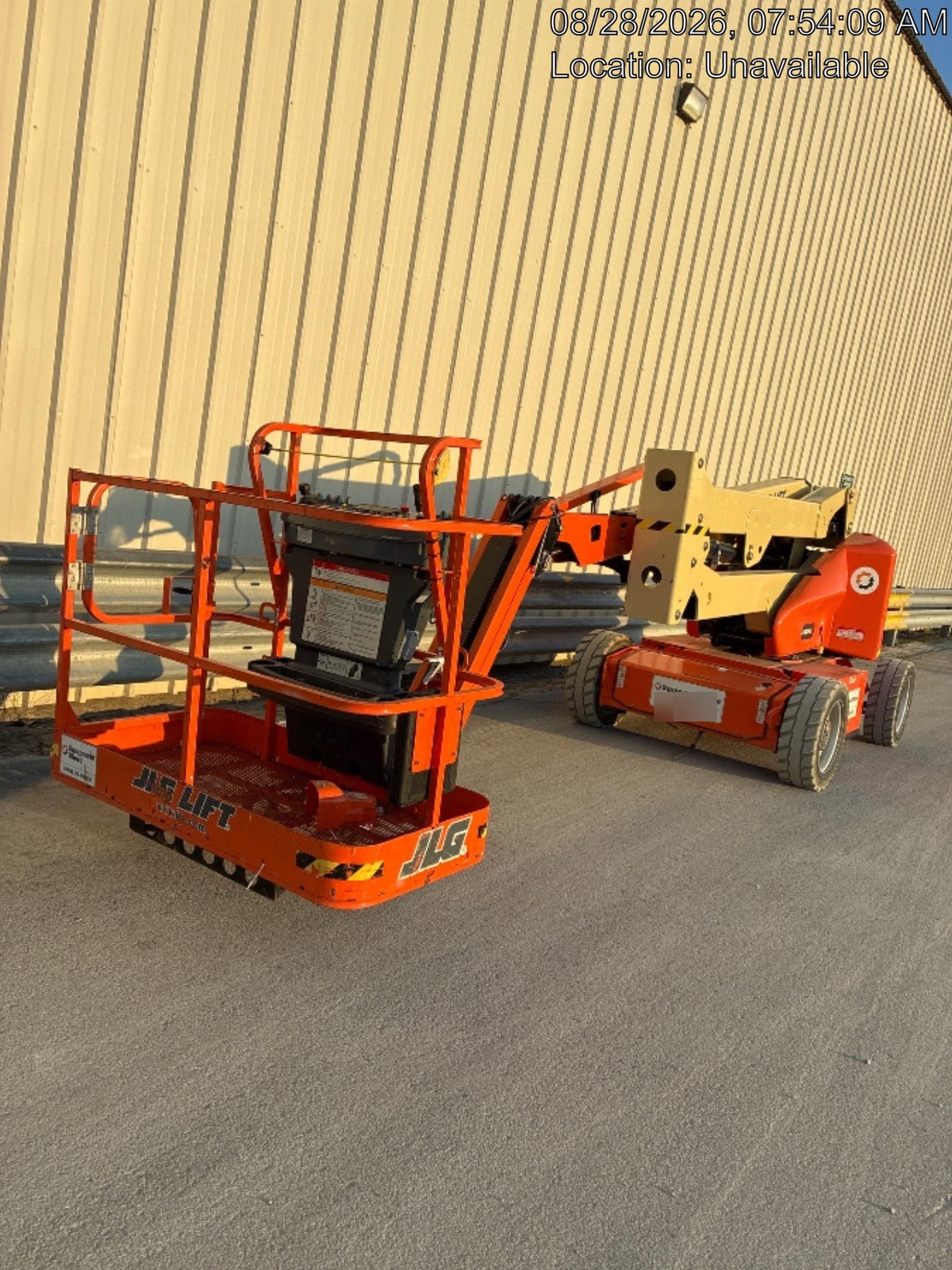 2022 JLG E450AJ