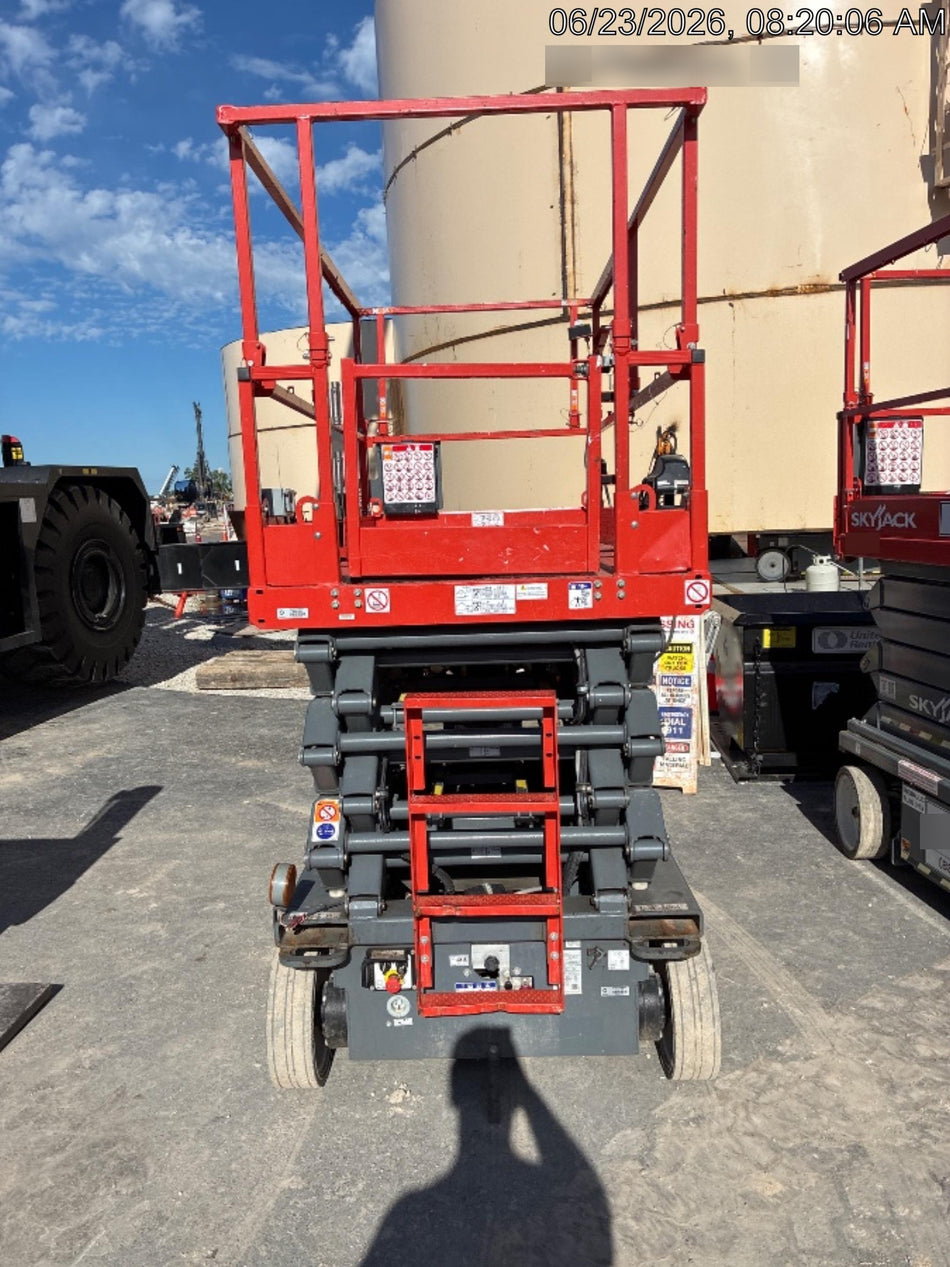 2021 SKYJACK SJ4740