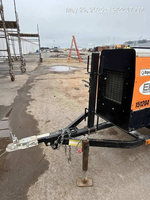 2021 Lincoln Electric Vantage 322 Vantage 322 Ready Pak 3 w/ Telematics & Decals, ORANGE (includes trailer, cable rack, fender light kit)