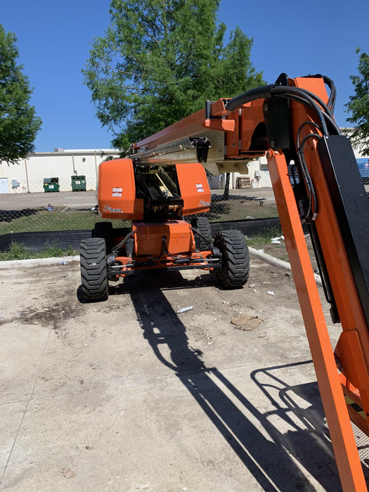 2020 JLG 660SJ