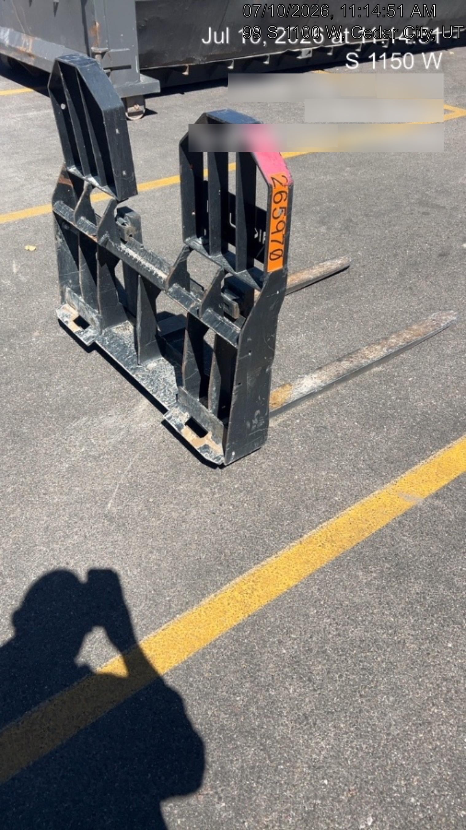2021 TAKEUCHI 48" Pallet Forks - Takeuchi