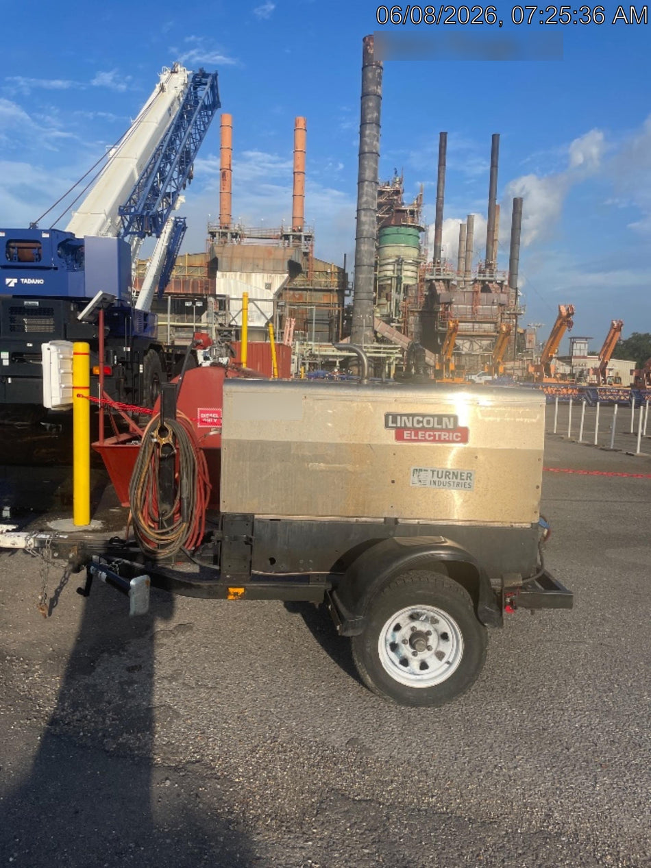 2019 Lincoln Vantage 322 Welder Ready-Pak 3, Two wheel trailer, Fender and Light kit, Cable Rack