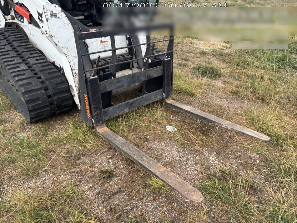 2025 ARROW MATERIAL HANDLING 48" Pallet Forks - Arrow