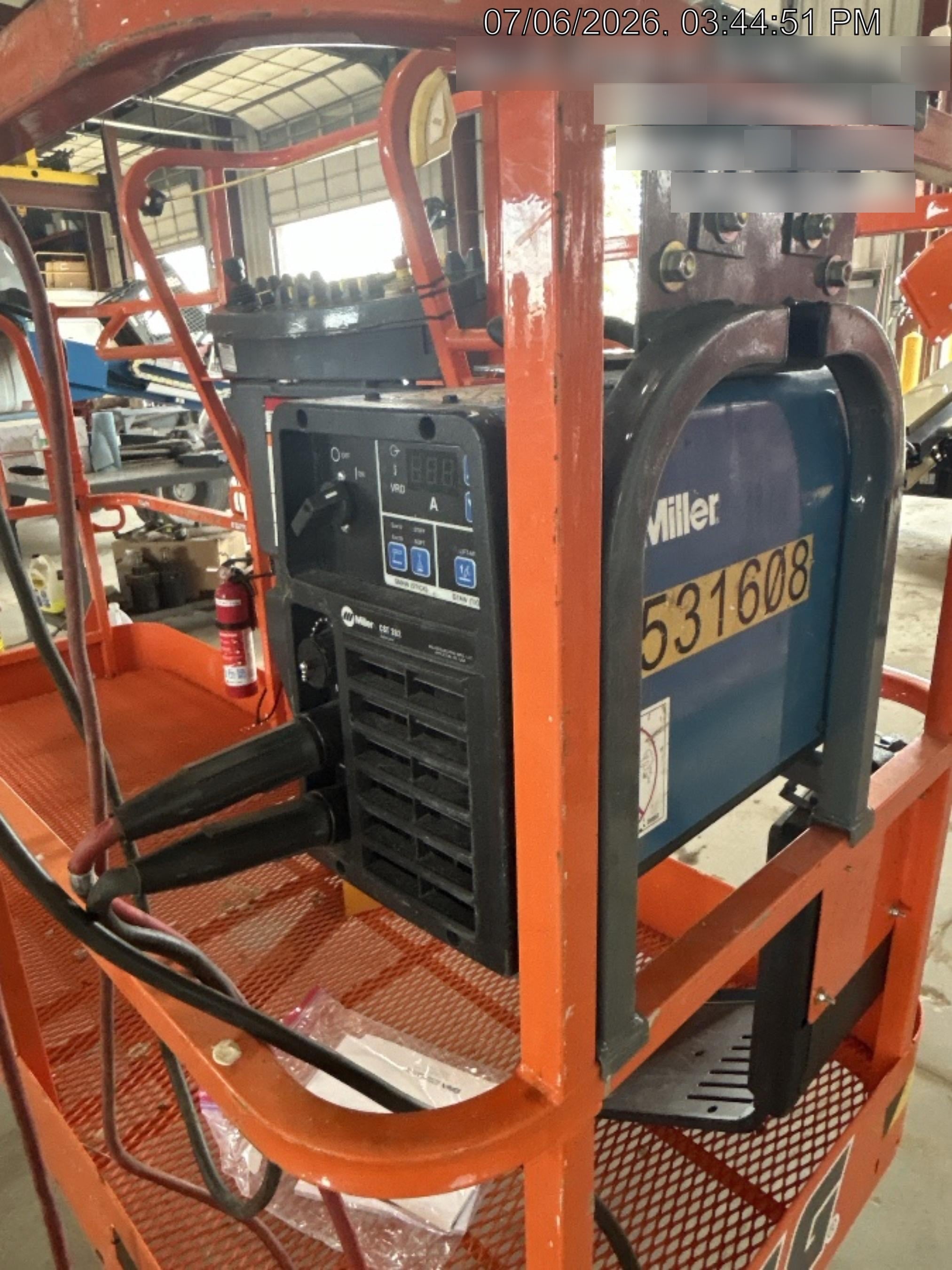 2025 MILLER ELECTRIC CST-282