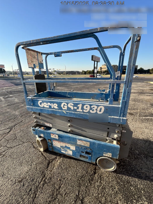 2018 Genie GS-1930 Genie GS-1930 w/Fixed Rail, Chain Entry