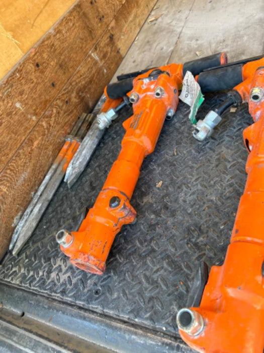 2024 MICHIGAN PNEUMATIC ES-TPB30-1-TRACKER