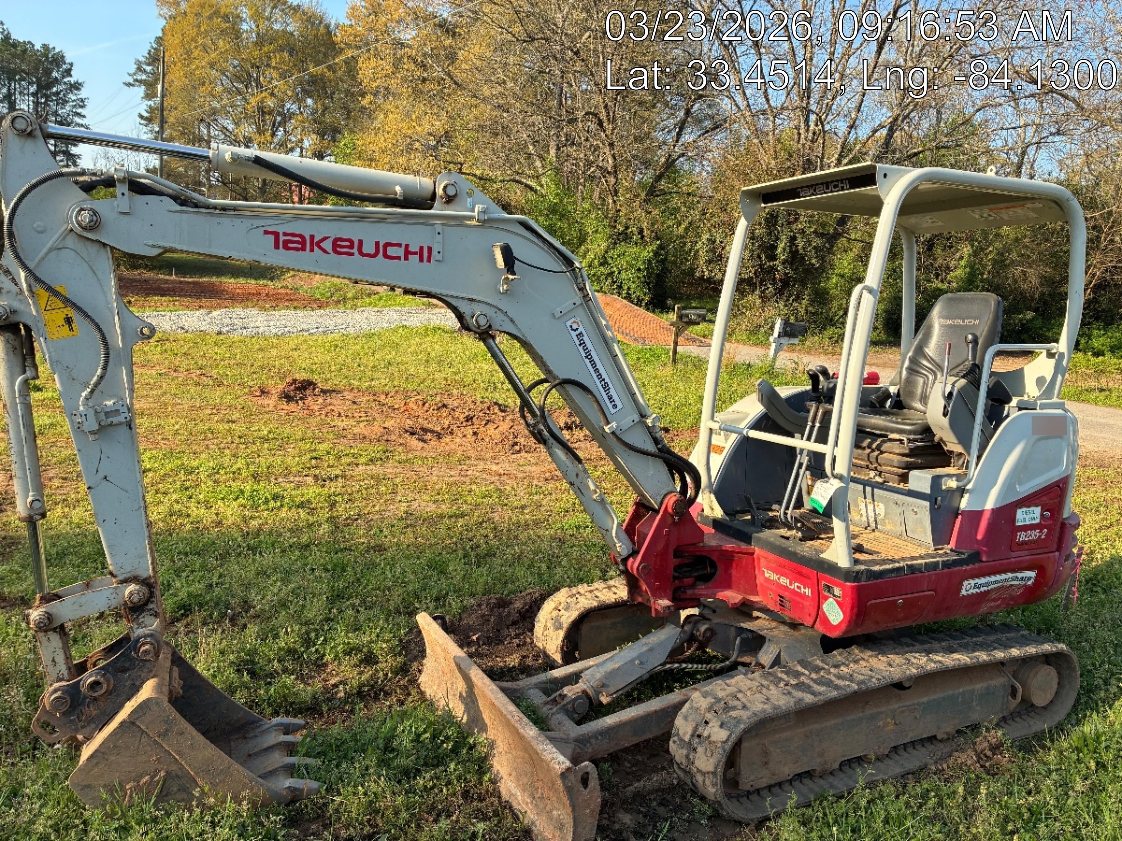 2020 TAKEUCHI TB235-2R