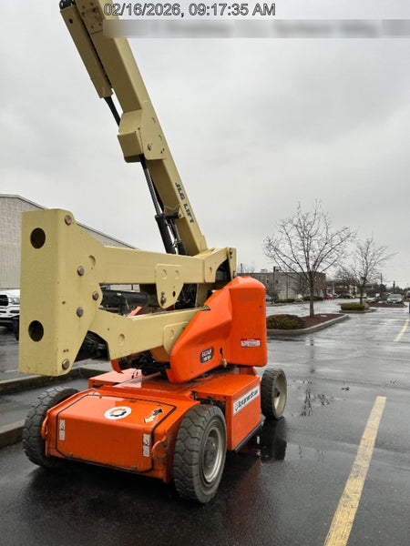 2019 JLG E400AJPN
