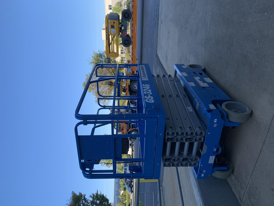 2020 Genie GS-3246 Standard, Folding full height swing gate