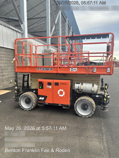 2022 JLG RT3369