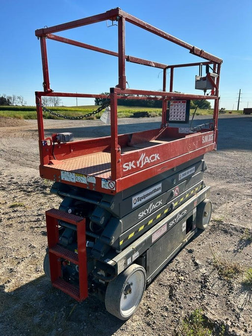 2017 Skyjack SJIII-3226 Standard Rental Specs