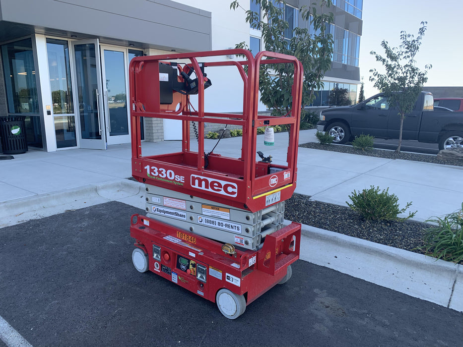 2020 MEC 1330SE Solid NM Tires, Steel Swing out Doors, LCS, Beacon, 900W Invertor