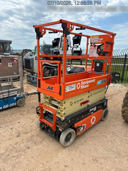 2022 JLG ES1932