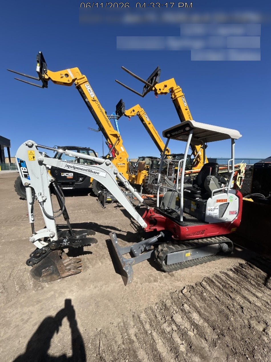 2023 TAKEUCHI TB20e