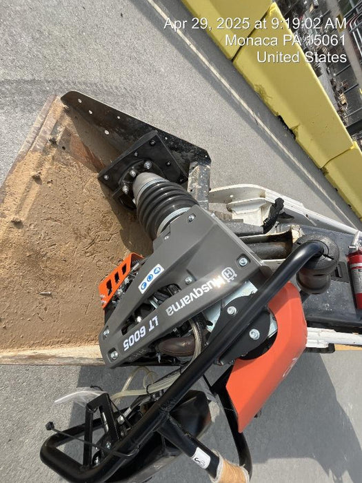 2024 HUSQVARNA LT6005