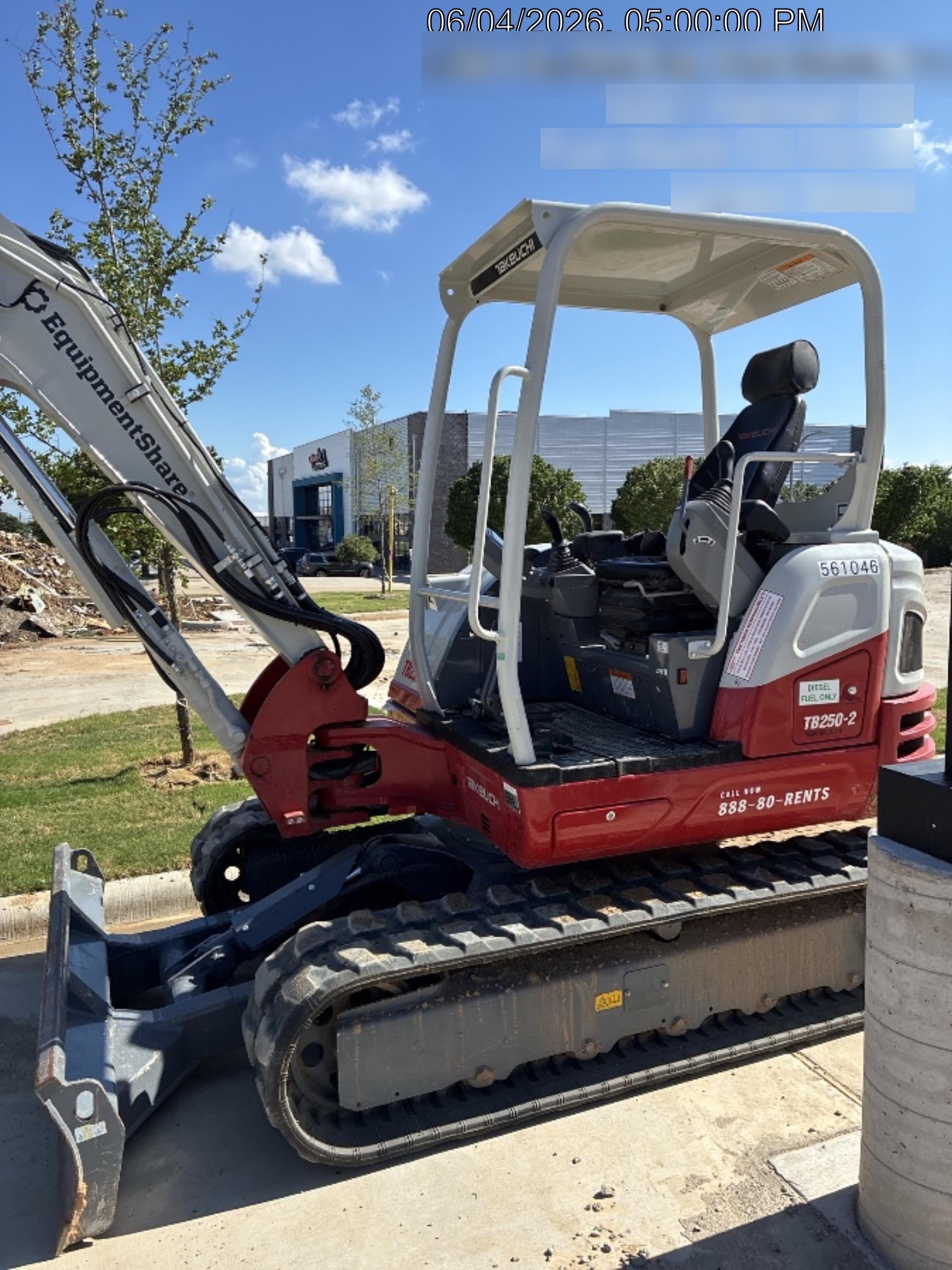 2025 TAKEUCHI TB250-2R