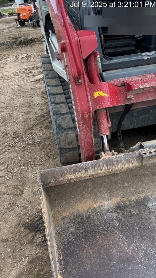 2023 TAKEUCHI TL8R2-CR