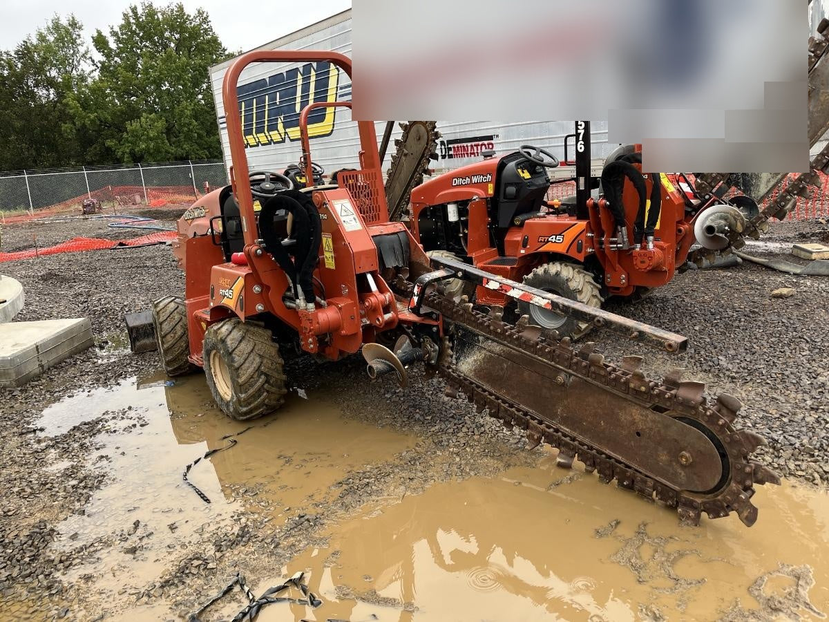 2019 DITCH WITCH RT45A