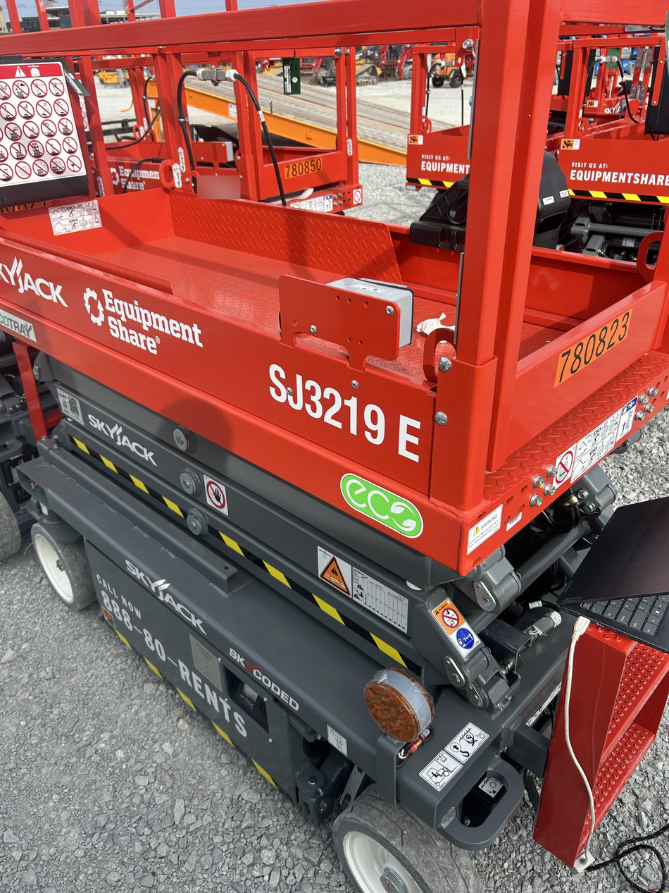 2026 SKYJACK SJ3219E