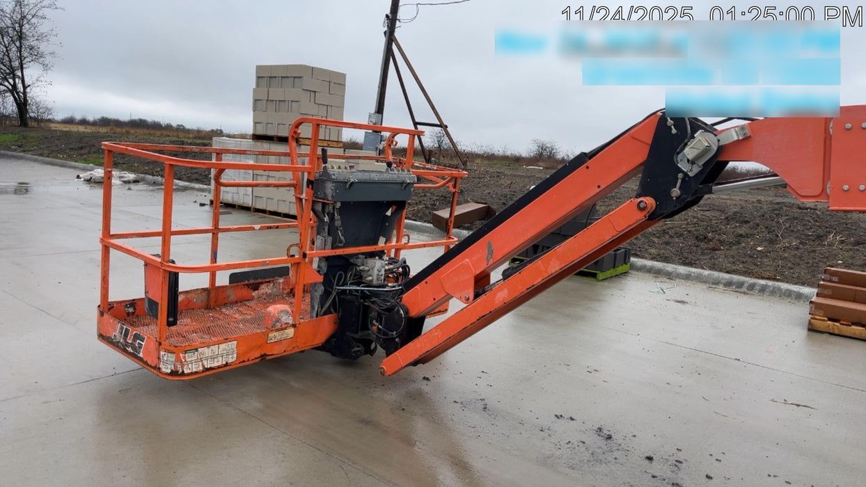 2019 JLG 660SJ