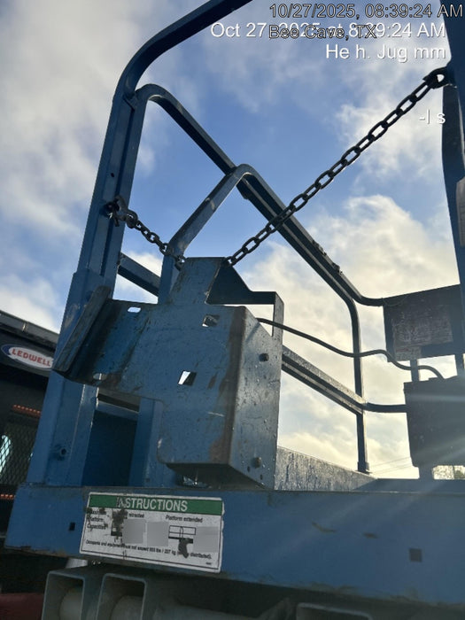 2017 Genie GS-1930 Genie GS-1930 Lift w/Fixed Rail and Chain Entry