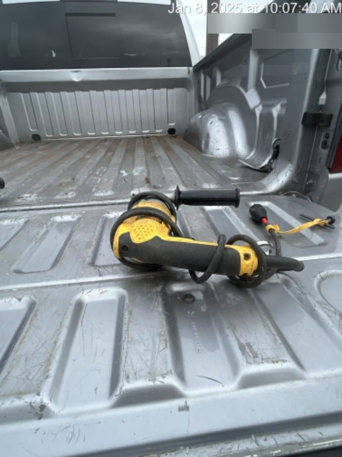 2023 DEWALT DW235G