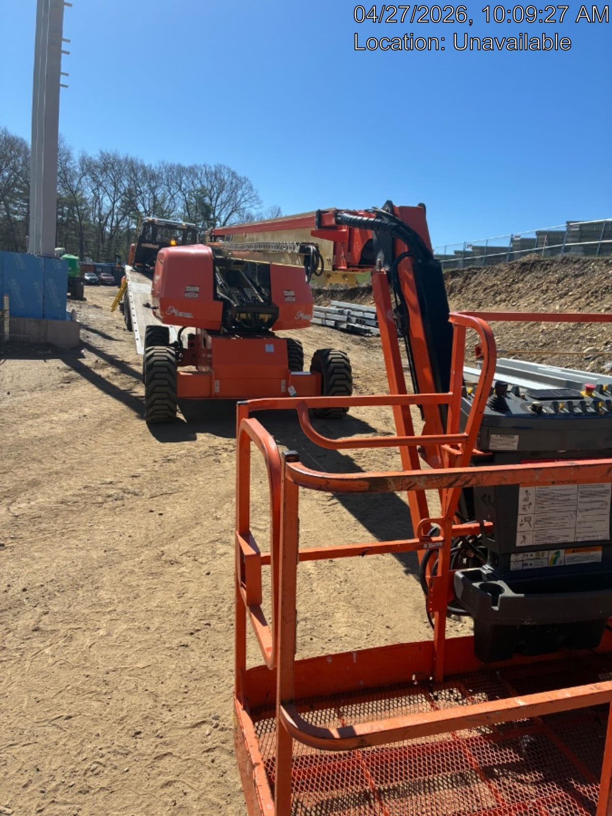 2023 JLG 660SJ