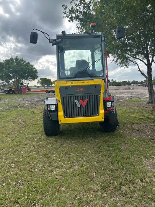 2025 WACKER NEUSON DV605 Cab Turf Tires