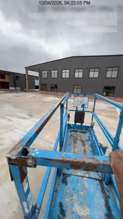 2017 Genie GS-3232 Standard