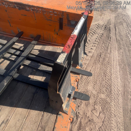 2026 ARROW MATERIAL HANDLING 72" Pallet Forks - Arrow