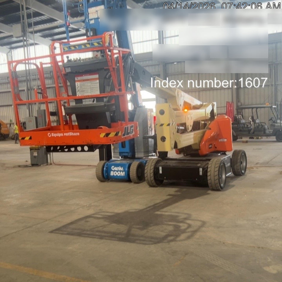 2024 JLG E450AJ